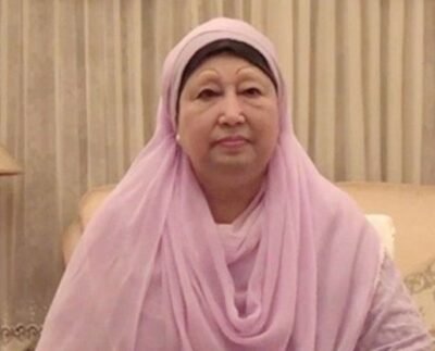 চিকিৎসা গ্রহণ করতে পারছেন খালেদা জিয়া, গুজবে কান না দেয়ার অনুরোধ: ডা. জাহিদ