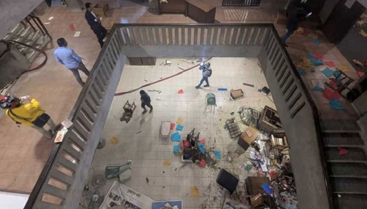 রাজধানীর ছায়ানট ভবনে হামলা, ভাঙচুর ও অগ্নিসংযোগ