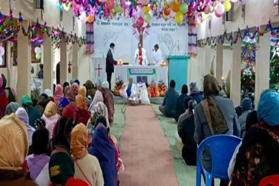 শেরপুরে নানা আয়োজনে খ্রিস্ট ধর্মাবলম্বীদের বড়দিন উদযাপিত
