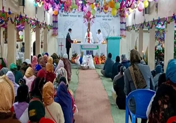 শেরপুরে নানা আয়োজনে খ্রিস্ট ধর্মাবলম্বীদের বড়দিন উদযাপিত