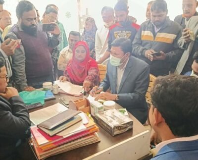 পঞ্চগড়ে হোমিও ঔষধের দোকান হতে ভারতীয় সাপ্লিমেন্ট পণ্য জব্দ, জরিমানা