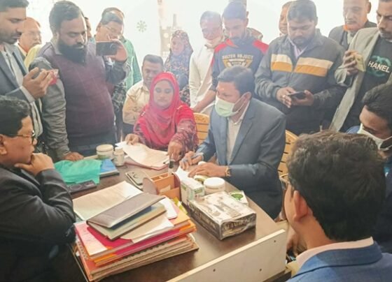 পঞ্চগড়ে হোমিও ঔষধের দোকান হতে ভারতীয় সাপ্লিমেন্ট পণ্য জব্দ, জরিমানা