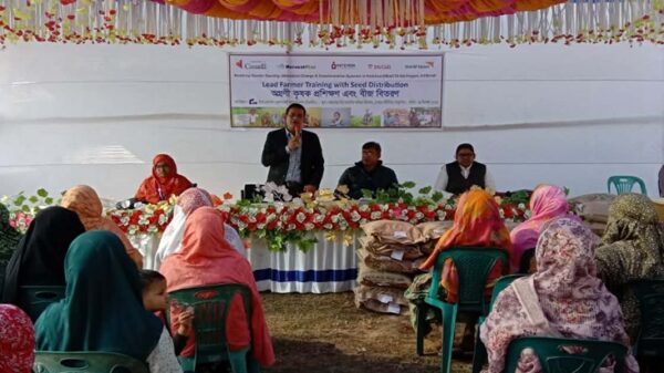 ঠাকুরগাঁওয়ে জিংক ধানের সম্প্রসারণে অগ্রণী কৃষক প্রশিক্ষণ ও বীজ বিতরণ