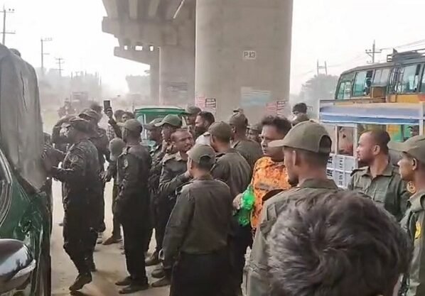 ব্রাহ্মণবাড়িয়ায় আনসার সদস্যদের বাস দুর্ঘটনা, আহত ১১