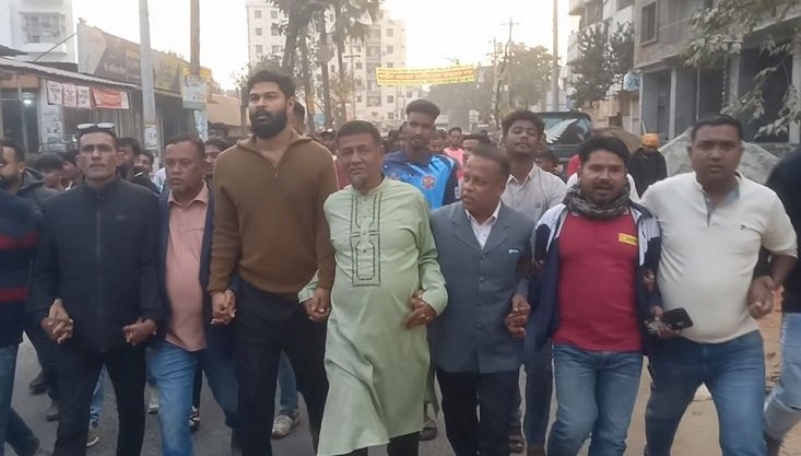 কবির আহমেদ ভূইয়ার পক্ষে বাদশা জুয়েলের নেতৃত্বে কসবায় তারেক রহমানের স্বদেশ প্রত্যাবর্তন উপলক্ষে আনন্দ মিছিল