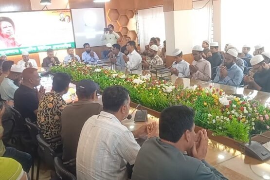 বেগম খালেদা জিয়ার সুস্থতা কামনায় সাংবাদিক ইউনিয়ন ব্রাহ্মণবাড়িয়ার উদ্যোগে কোরআন খতম ও দোয়া মাহফিল