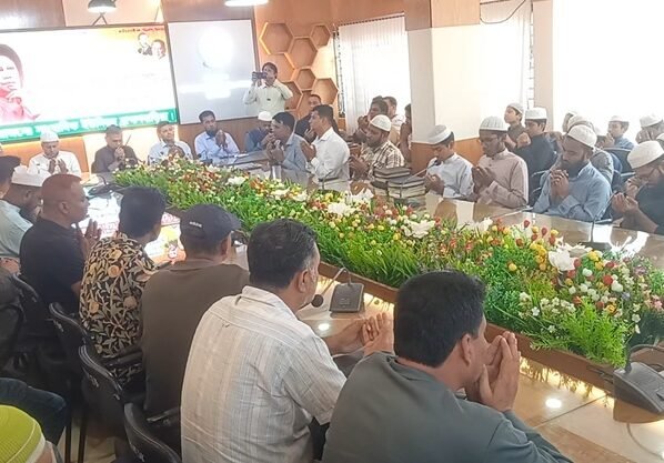 বেগম খালেদা জিয়ার সুস্থতা কামনায় সাংবাদিক ইউনিয়ন ব্রাহ্মণবাড়িয়ার উদ্যোগে কোরআন খতম ও দোয়া মাহফিল