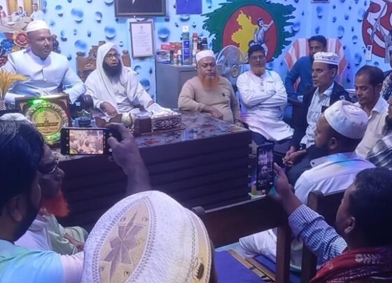 বেগম খালেদা জিয়ার দ্রুত সুস্থতা কামনায় নাছির আহমেদের উদ্যোগে মিলাদ ও দোয়া মাহফিল অনুষ্ঠিত