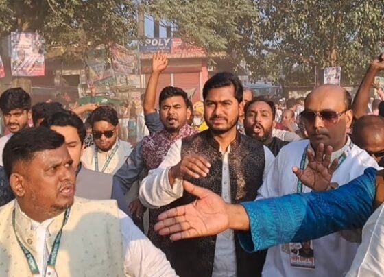 প্রথাগত রাজনীতির বাইরে নতুন নেতৃত্বকে স্বাগত জানানোর আহ্বান নুরুল হক নুরের