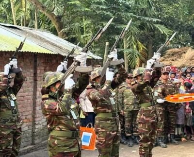 সুদানে ড্রোন হামলায় নিহত শহীদ সেনা সদস্য সবুজের নিজ গ্রামে রাষ্টীয় মর্যাদায় দাফন সম্পন্ন