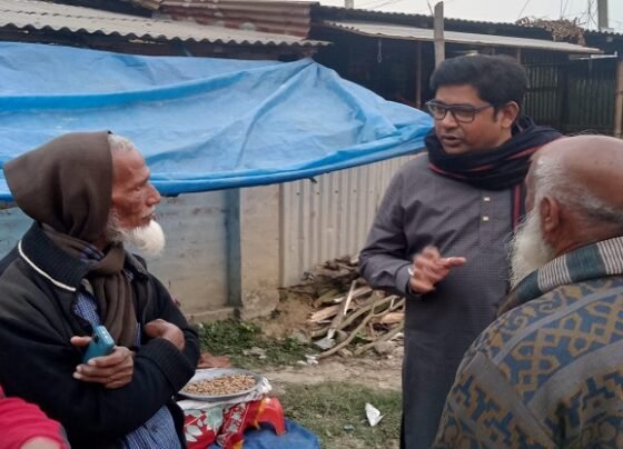 চাঁপাইনবাবগঞ্জে এনসিপির মনোনয়ন প্রত্যাশী রুবেলের গণসংযোগ ও মতবিনিময়