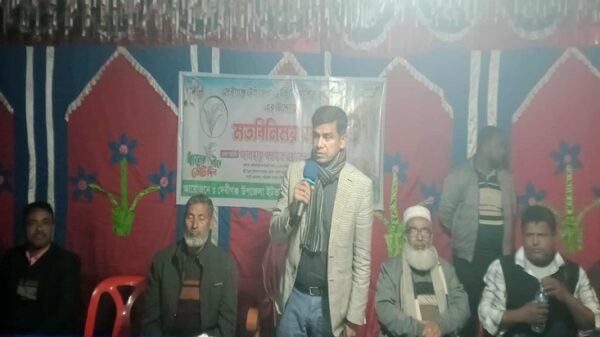 দেবীগঞ্জে ইটভাটা চালু রাখার দাবিতে মালিক-শ্রমিকদের সাথে মতবিনিময় সভা