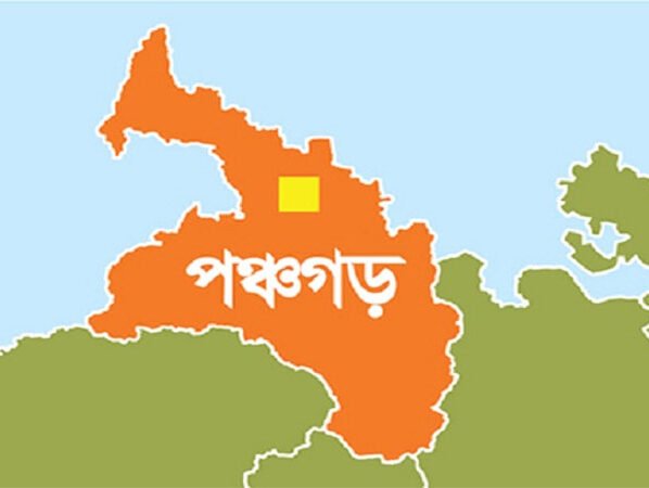 দেবীগঞ্জে প্রচারনা করার সন্দেহে জামায়াতের প্রার্থীর স্ত্রীর গাড়ি আটকে দিল বিএনপির লোকজন