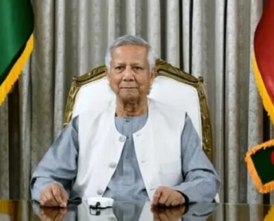 নির্বাচনের আগে লুট হওয়া অস্ত্র উদ্ধারের তাগিদ প্রধান উপদেষ্টার