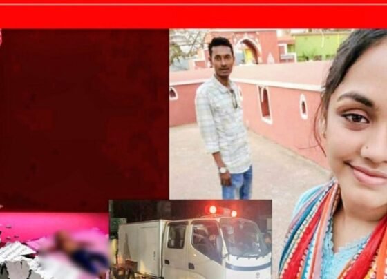 প্রাণহীন স্ত্রীকে ছুঁয়ে, সন্তানের মরদেহ কোলে নিলেন সেই সাদ্দাম