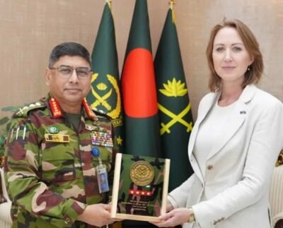 সেনাপ্রধানের সঙ্গে অস্ট্রেলিয়ার হাইকমিশনারের সৌজন্য সাক্ষাৎ
