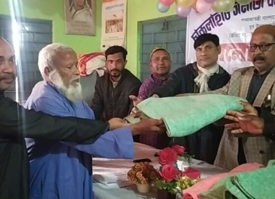 পঞ্চগড়ে খালেদা জিয়ার রূহের মাগফিরাত কামনায় দোয়া ও শীতবস্ত্র বিতরণ