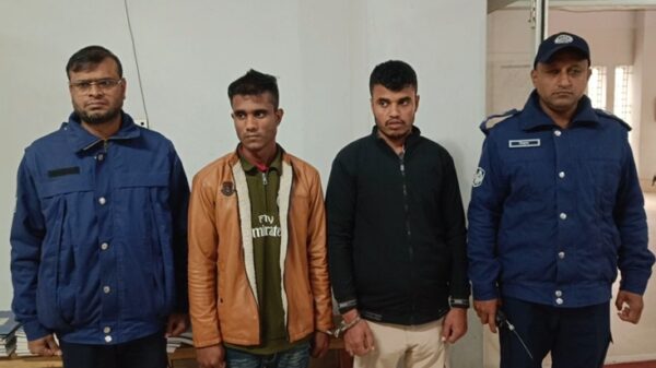 নাসিরনগরে ফেরিওয়ালাকে পিটিয়ে হত্যা: দুই আসামি গ্রেপ্তার