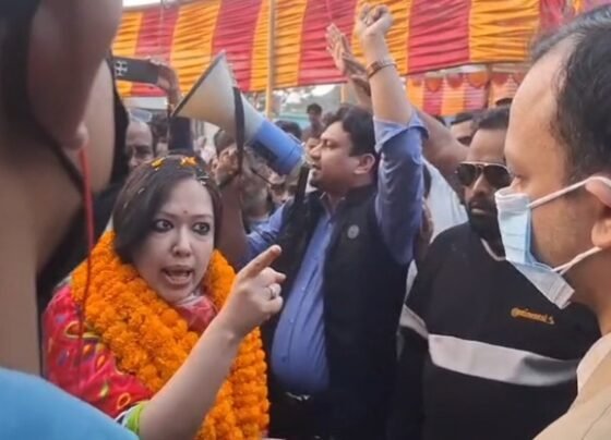 আমি না বললে আপনি এখান থেকে বের হতে পারবেন না স্যার, নির্বাহী ম্যাজিস্ট্রেটকে রুমিন ফারহানা