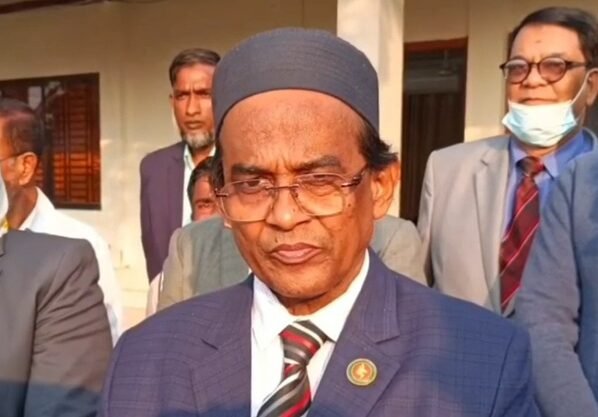 আখাউড়া স্থলবন্দরের সক্ষমতা বাড়াতে পর্যায়ক্রমে অবকাঠামো গড়ে তোলা হবে: পরিকল্পনা কমিশন সদস্য