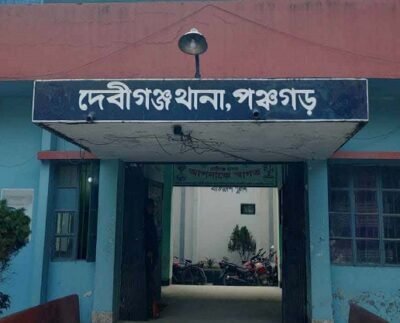 দেবীগঞ্জে অবৈধ ভাটায় অভিযানে বাধা দেয়ায় ৩শ জনের নামে মামলা, ৩ জন আটক