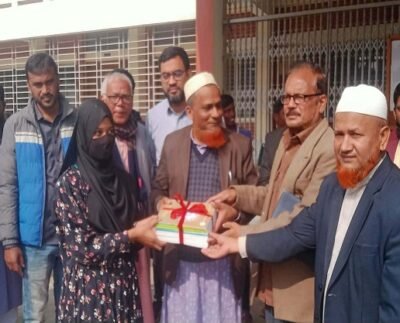 দেবীগঞ্জ সরকারি স্কুল এন্ড কলেজে বই বিতরন উৎসব