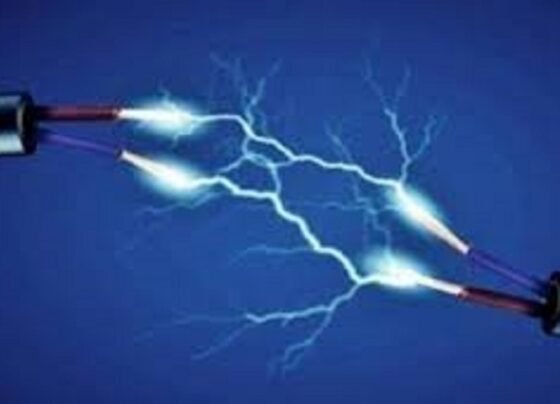 মেহেরপুরে বিদ্যুৎস্পৃষ্ট হয়ে শ্রমিক গুরুতর আহত