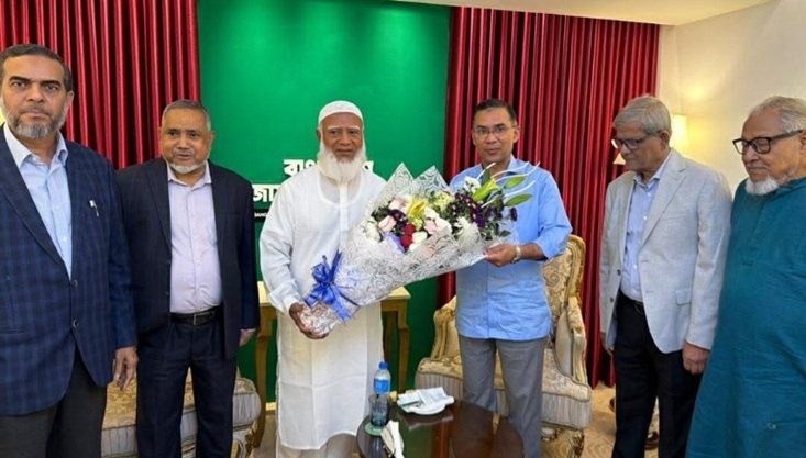 জামায়াত আমিরের বাসায় গেলেন তারেক রহমান