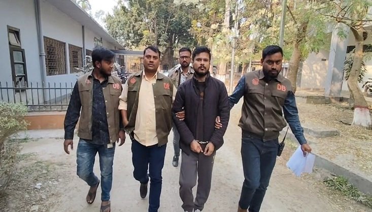 মেহেরপুরে অনলাইন জুয়ার মাস্টার মাইন্ড মুকুল ইসলাম গ্রেফতার