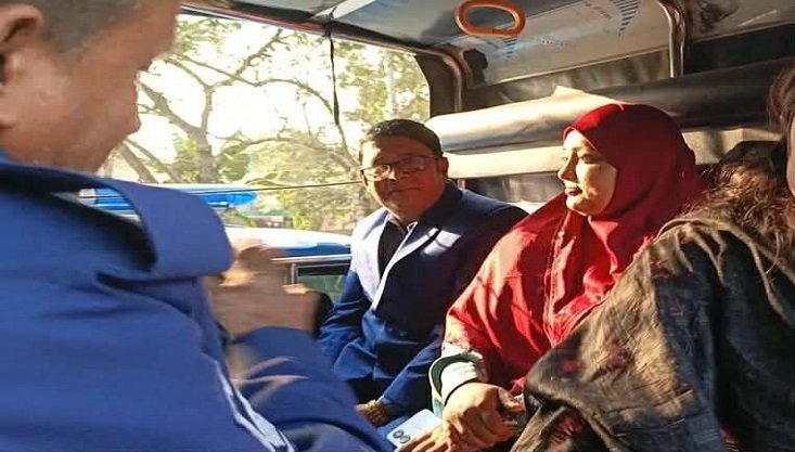 দেবীগঞ্জে মহিলা বিষয়ক অফিসের কর্মচারী নারী শিক্ষিকাসহ আটক