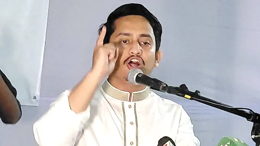 পেশিশক্তির রাজনীতিতে দাঁড়িয়ে বিএনপি’—সারজিস আলমের মন্তব্য