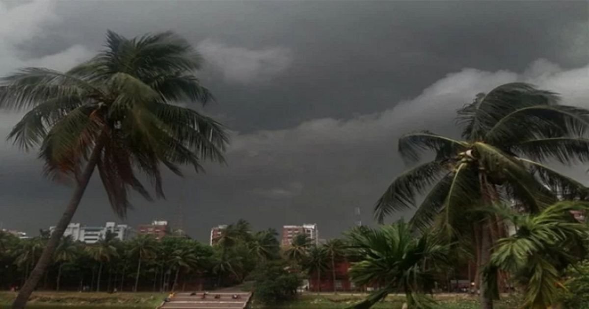 ঢাকাসহ ১৩ জেলায় ঝড়ের আশঙ্কা, নদীবন্দরে সতর্ক সংকেত
