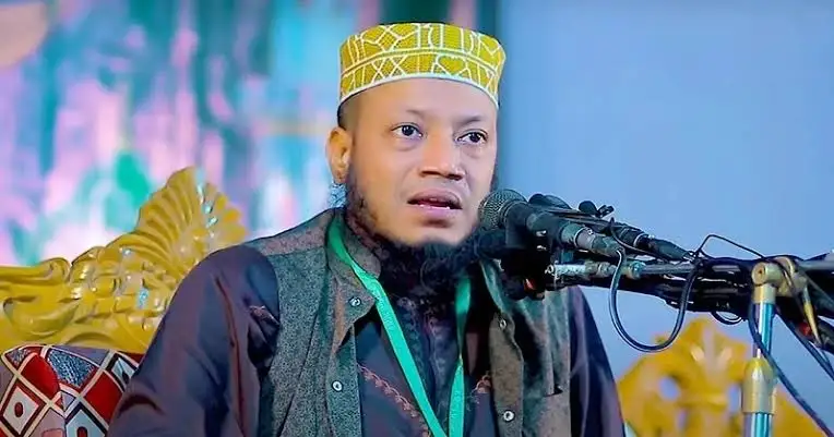 মানহানি মামলায় আগাম জামিন চেয়ে হাইকোর্টে মুফতি আমির হামজা