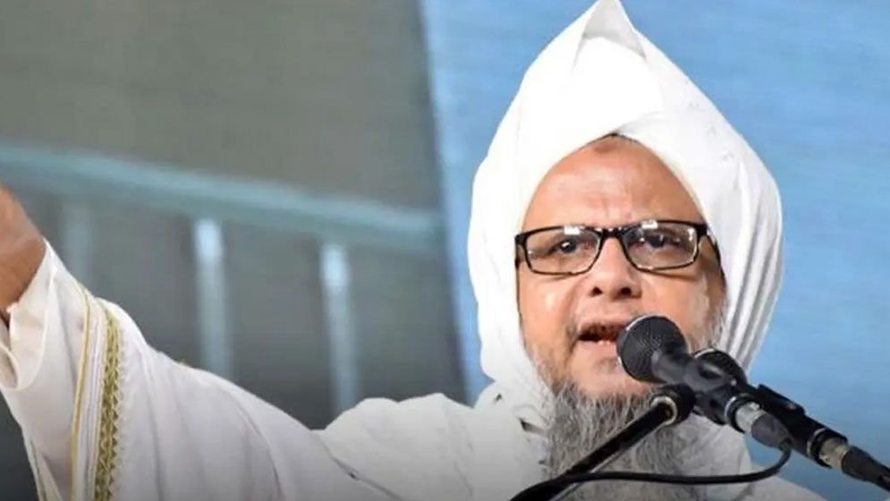 গরু কুরবানি নিয়ে নতুন বিতর্ক, বিকল্প পথে হাঁটার আহ্বান ইসলামিক স্কলারের