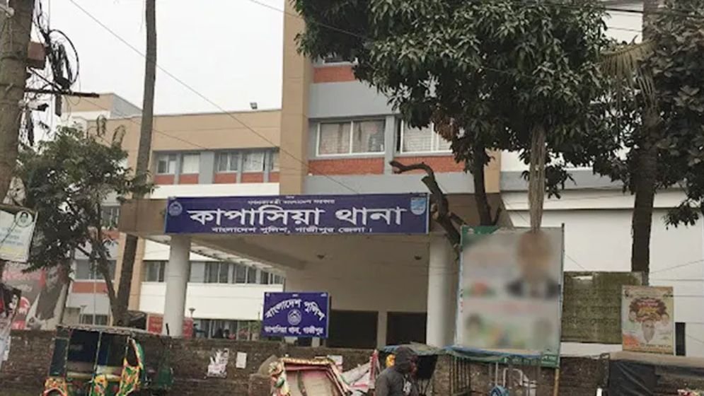 গাজীপুরে একই পরিবারের ৫ জনকে গলা কেটে হত্যা
