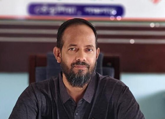 পঞ্চগড়ে কাজ না করেই প্রকল্পের সাড়ে ৭ লাখ টাকা আত্মসাতের অভিযোগ উঠেছে তেঁতুলিয়া উপজেলার তিরনইহাট ইউনিয়ন পরিষদের চেয়ারম্যান ও প্রকল্প সভাপতি আলমগীর হোসাইনের বিরুদ্ধে।