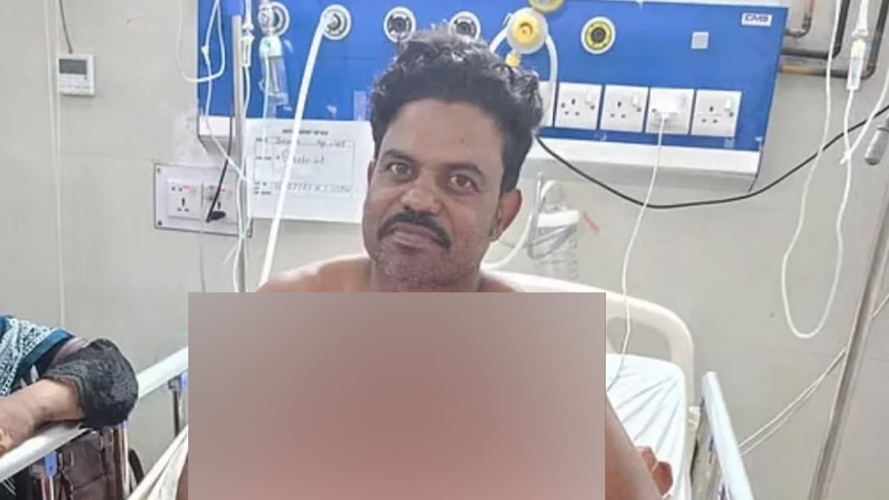 বিষ ঝাড়ার দাবি করা ওঝাই খেলেন গোখরার ছোবল, জীবন বাঁচল হাসপাতালে!