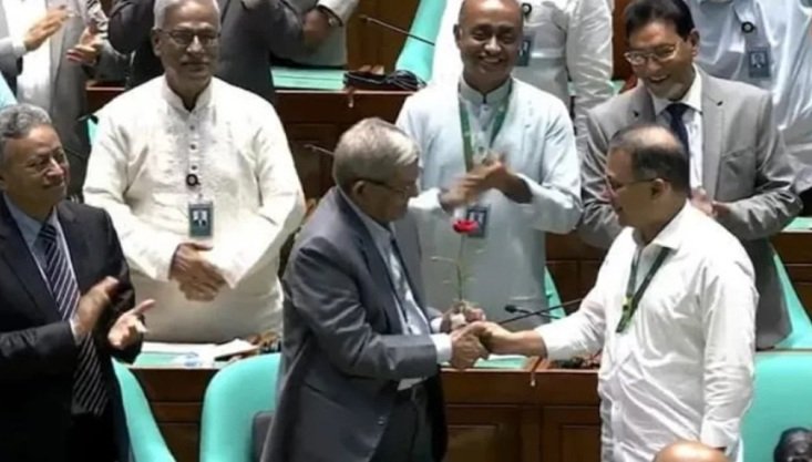 নবনির্বাচিত রাষ্ট্রপতিকে শুভেচ্ছা জানালেন প্রধানমন্ত্রী