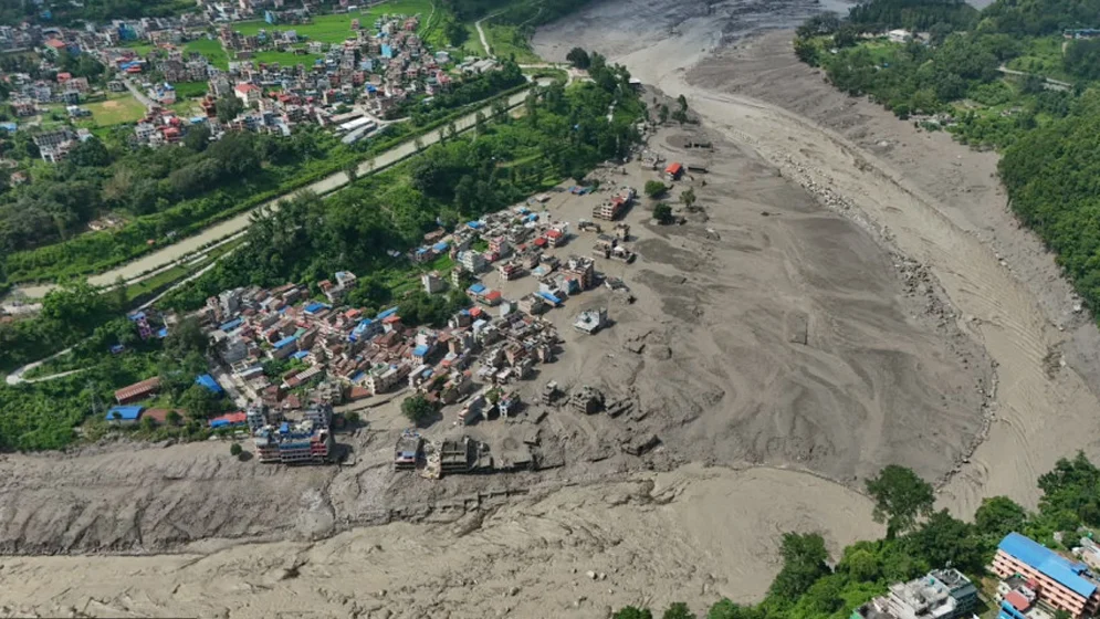নেপালে আকস্মিক বন্যায় নিহত বেড়ে ১৬২, নিখোঁজ প্রায় ৪০০