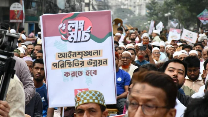 শাপলা চত্বর থেকে শুরু বিশাল লং মার্চ: কীসের দাবিতে রাজপথে নামল জামায়াত নেতৃত্বাধীন জোট?