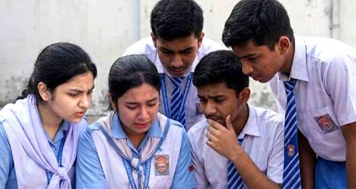 এসএসসির খাতা চ্যালেঞ্জের চূড়ান্ত ফল প্রকাশ: ভাগ্য বদলালো প্রায় ২৮ হাজার শিক্ষার্থীর