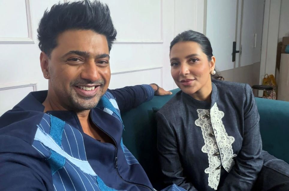 এক যুগ পর পর্দায় ফিরেই আবেগপ্রবণ দেব-শুভশ্রী: ‘সেই পরিণত বোধ থাকলে হয়তো বিচ্ছেদ হতো না’