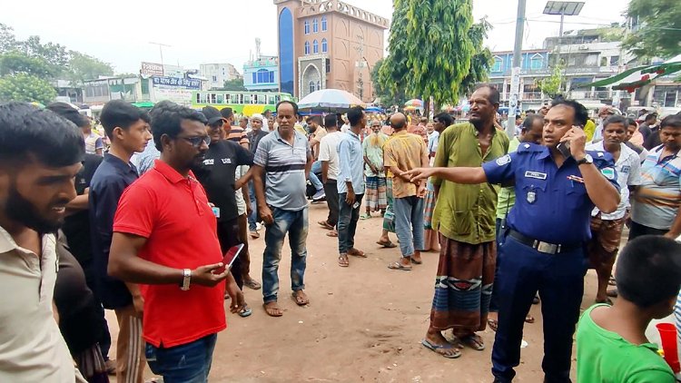 বিএনপির কর্মসূচির আগে গাংনীতে বিকট বিস্ফোরণ, বোমাসদৃশ বস্তু ও সার্কিট উদ্ধার