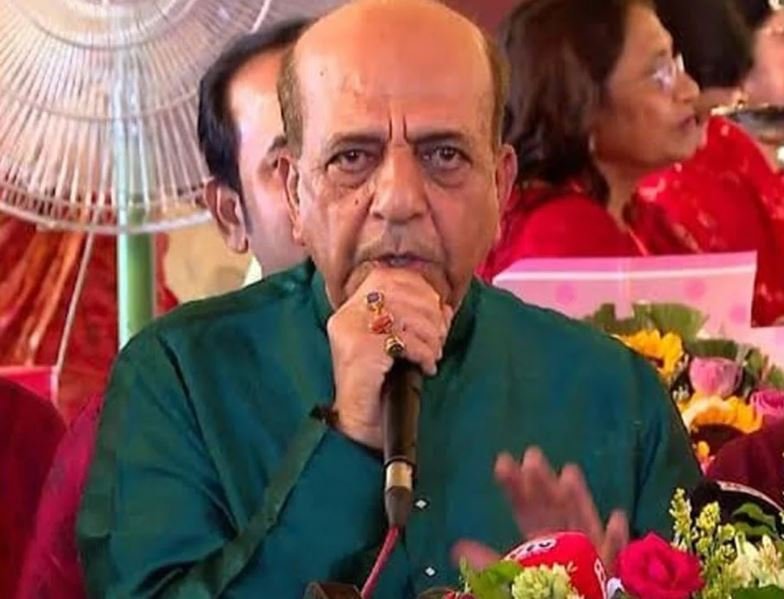 বনানী মণ্ডপে ভারতীয় হাইকমিশনার: বাংলাদেশে বর্ণিল ও সম্প্রীতির আবহে পালিত হচ্ছে দুর্গাপূজা