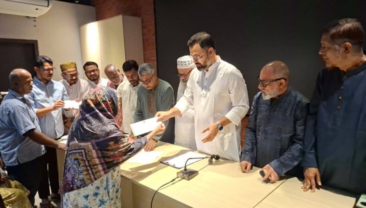 অসহায় মানুষের পাশে দাঁড়ানো সবার দায়িত্ব: যুব ও ক্রীড়া প্রতিমন্ত্রী আমিনুল হক